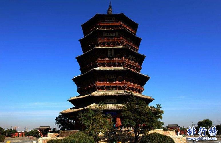中国四大名塔飞虹塔色彩斑斓像彩虹一样美