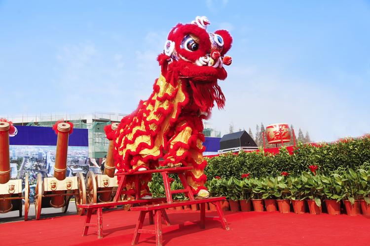 舞狮高清图片大全 南北舞狮图片汇总