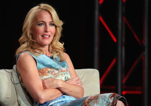 gillian anderson teases x-files revival: "it"s