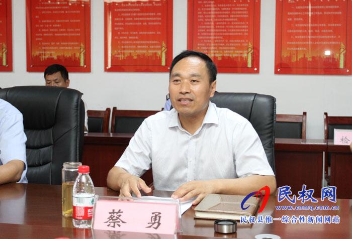 我县召开"扫黑除恶"专项斗争工作情况汇报会