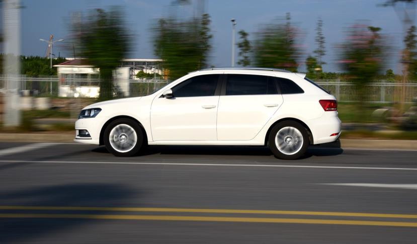 34万元,这个价格和一款小型车入门款差不多.