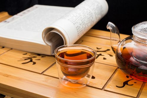 一壶暖茶一页书