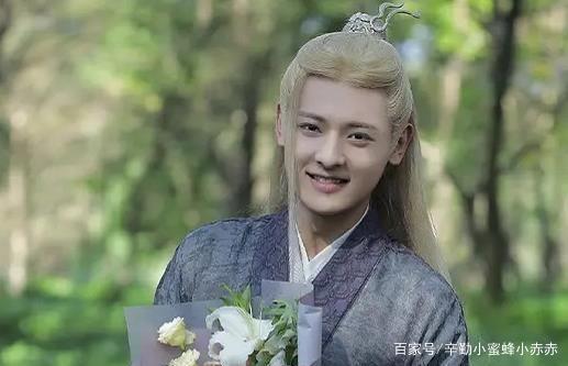 《琉璃》刚刚结束,腾蛇演员白澍情况不好,剧组多次使用