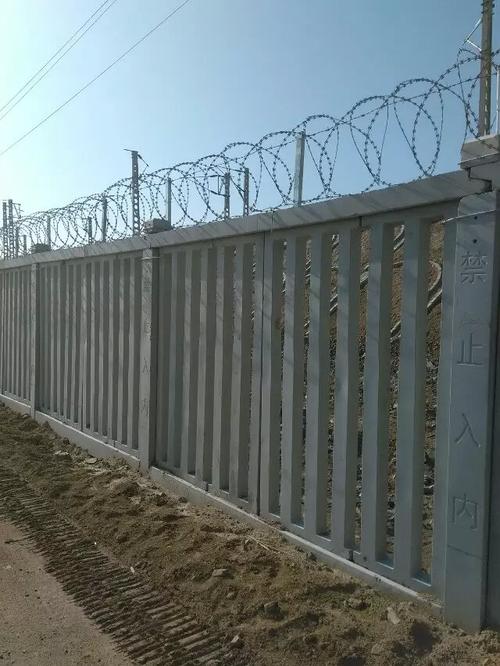 找人请教水泥预制的高铁护栏,多少钱能干?大清包