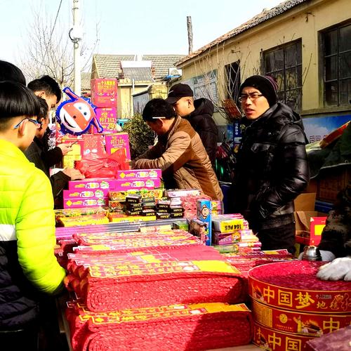 火火的中国红鞭炮,来上几挂过年听响!