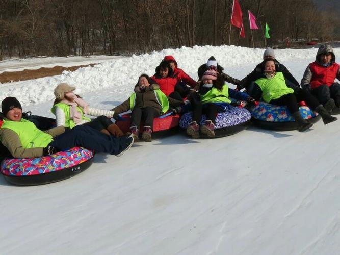 寒冷冬季火热体验紫花岭滑雪场2019冬季冰雪乐园即将开园