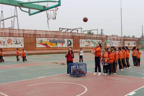 定点投篮.——来比一比,谁是球王!