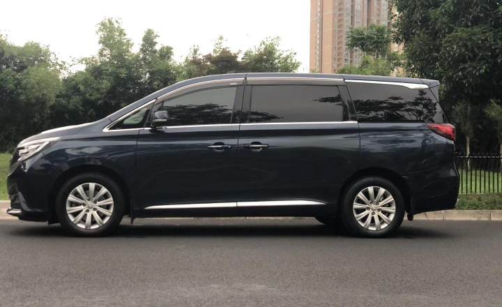 长沙二手传祺gm8 2018 款 320t 尊享版 黑色色 - 小猪