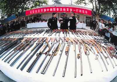 中国最大贩枪案调查 为何西北"黑枪"泛滥(图)