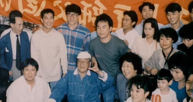 导演元奎的痛苦童年经历,每天要吃师兄弟的剩饭,长大才明白师父