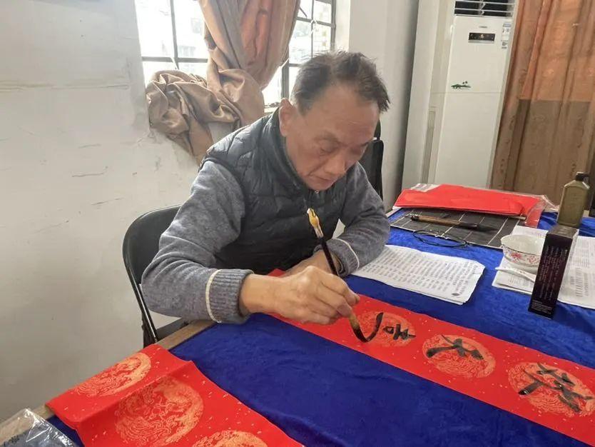 新春佳节近宝山年味儿浓