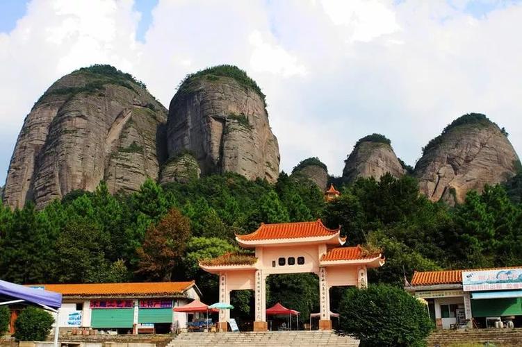 龙南小武当山