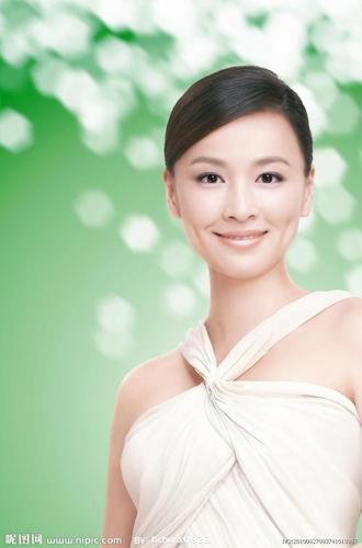 如何评价《铁齿铜牙纪晓岚》第三部的主演张庭?