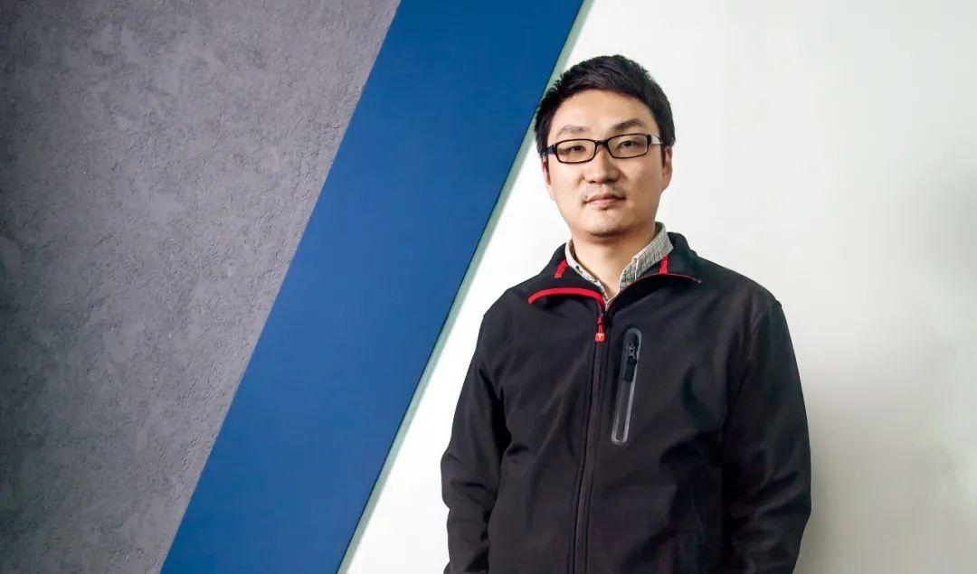 拼多多市值蒸发近万亿,黄峥却跑去当科学家,原来早套现上百亿