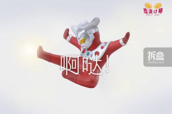 salt egg咸蛋工作室 咸蛋超人表情包雷欧啊哒飞踢手办