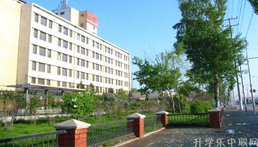 承德护理职业学院2019年学费