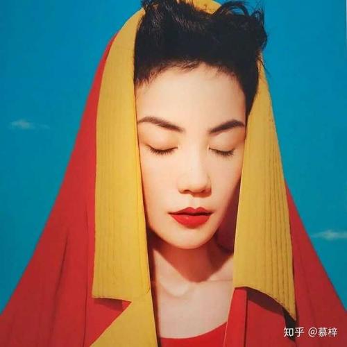 有哪些色彩显眼的头像