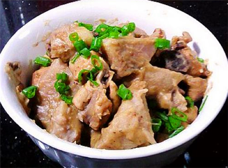 家常炖芋头