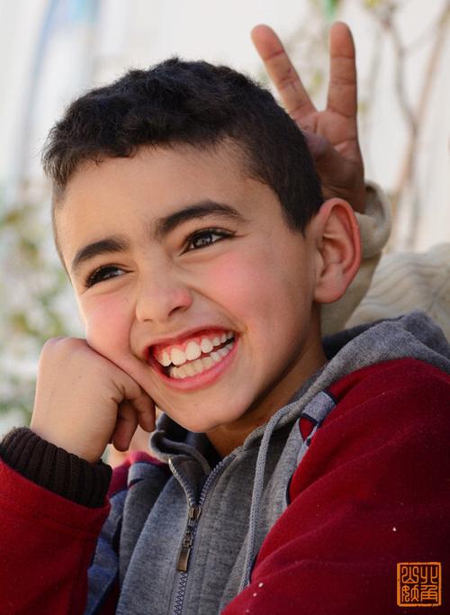 p27 炒喜欢这个孩子的笑,感觉心里溢满了快乐~ 眼睛好漂亮!