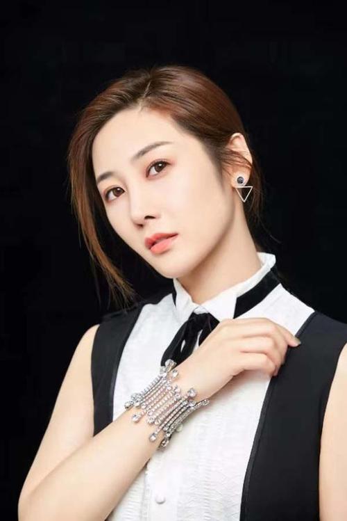 《十年三月三十日》今日开播,马宁上演职场三十六计