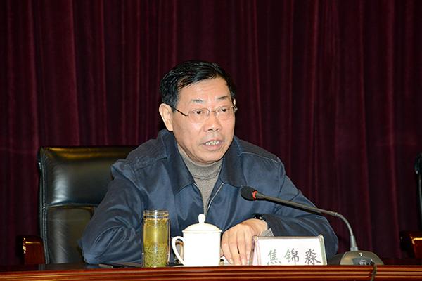 省委组织部省直干部二处处长王森同志宣布省委决定,张延明同志任河南