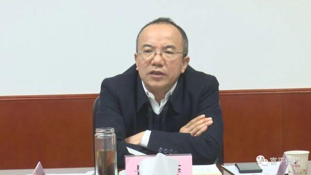 县委常委,常务副县长张少林,县政府党组成员薛朝参加会议;县统计局,发