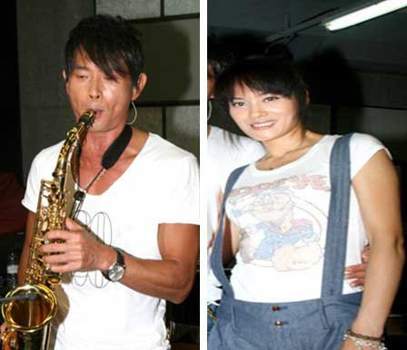 黄品源与其妻子(图片来源:网络)