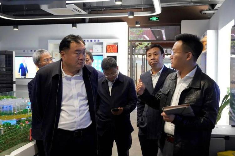 辽宁省盘锦市大洼区副区长张学斌一行到访乌镇凤岐茶社