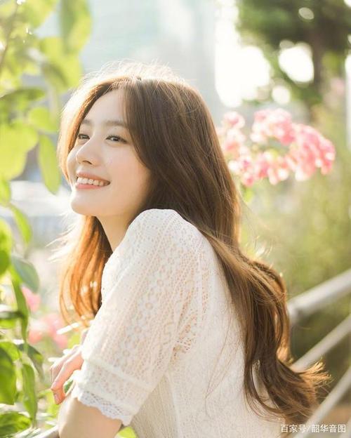 初恋的味道!笑容甜美的美女,一笑倾城!