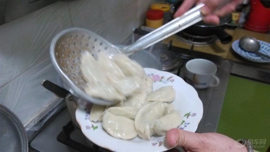 【年味中国】初五晚上吃饺子