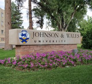 强生威尔士大学