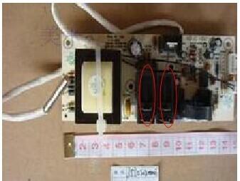 美的线控电热水器线路板,告诉过流电阻前的开关名字叫