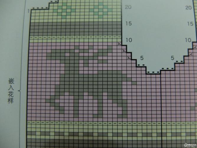 男童雪花麋鹿提花云点棒针插肩开衫