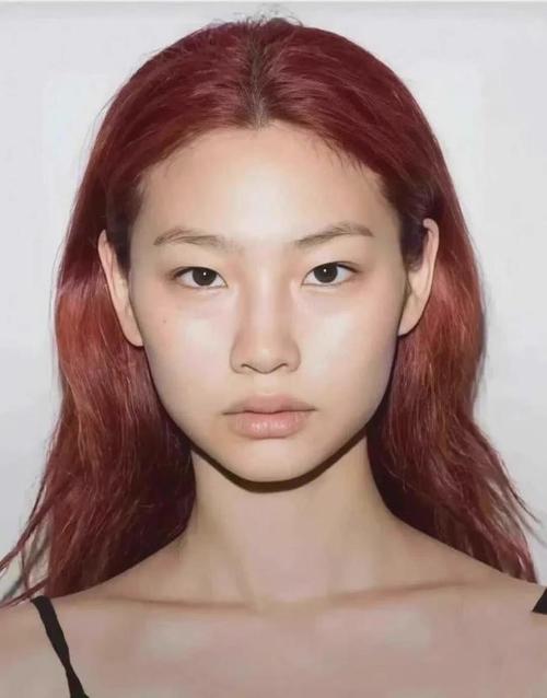 她一度丑成全网p图素材如今这张麻子脸却统一亚洲审美