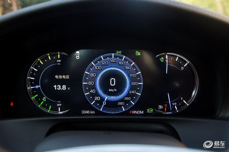 【凯迪拉克ct62017款30e 领先型仪表盘背光显示汽车