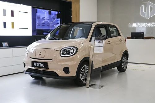 不到8万元续航403km零跑t03流沙粉到店实拍
