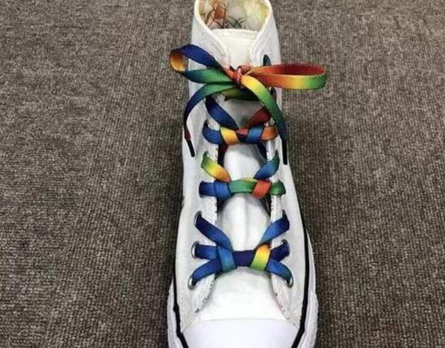 5孔花样鞋带系法心形