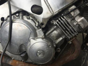 本田cb400发动机