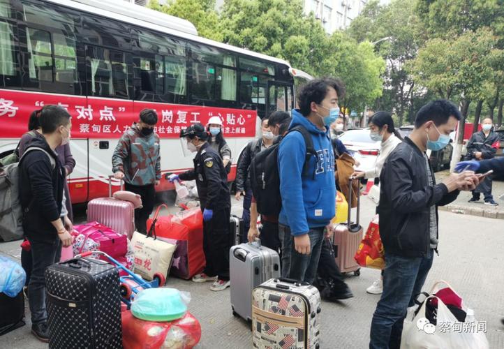武汉蔡甸冠捷:工人们"点对点"返岗了!还多来了2倍人