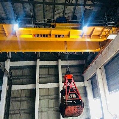 智能抓斗起重机垃圾吊的特点