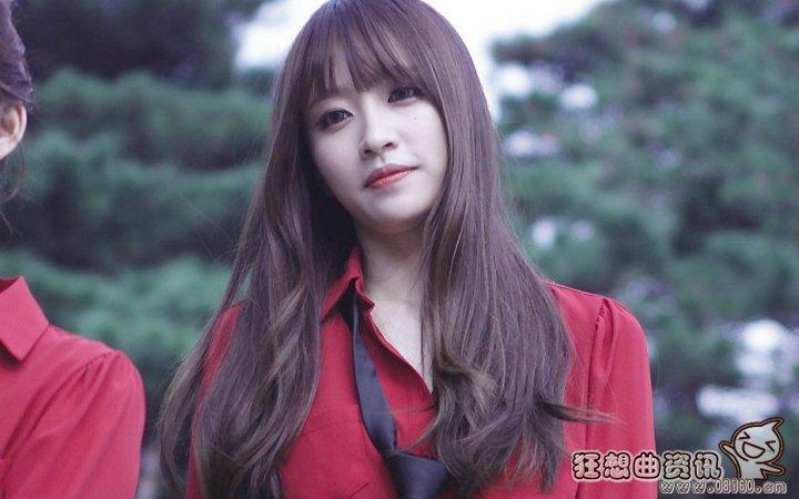 金俊秀的女友是谁?安希妍个人资料(2)