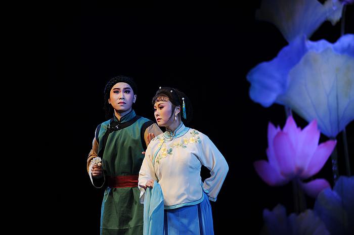 小小王彬彬个人演唱会隆重举行
