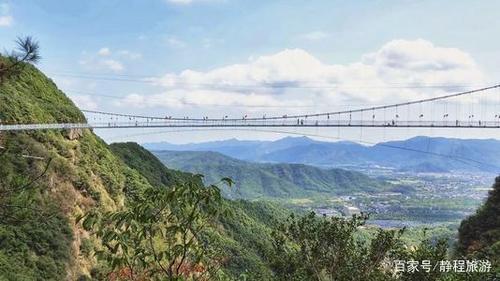 宁海梁皇山网红玻璃桥