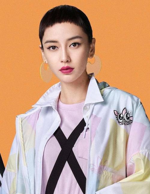 angelababy平头造型:撞脸上官喜爱,网友表示接受不了