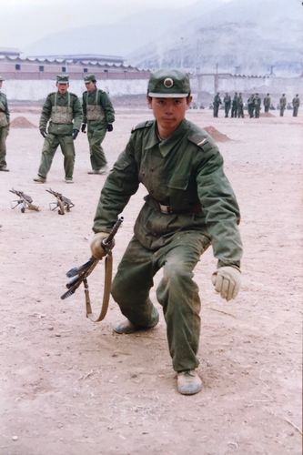 军旅照片.装甲一师.文明之师,威武之师!