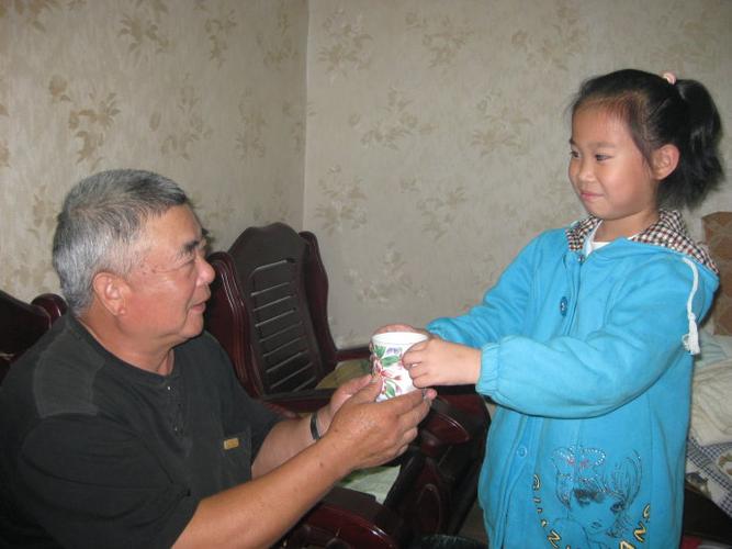 重阳节敬老活动照片展示