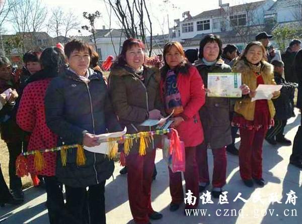 大柳镇开展春节期间流动人口返乡宣传活动