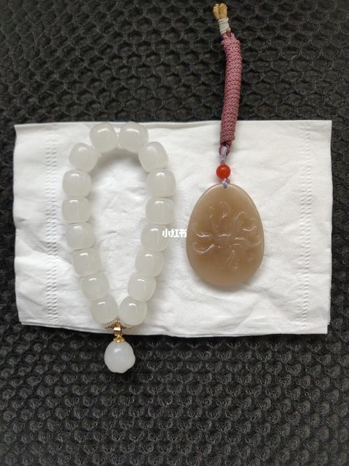 和田玉藕粉九尾狐吊坠挂件白浅白凤九浓藕粉_藕粉_和田玉_吊坠_挂件