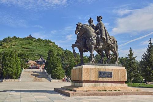 昭君墓,历史文化浓郁