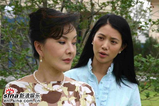 剧照  点击此处查看全部娱乐图片   新浪娱乐讯 当大家还在揣测袁咏仪